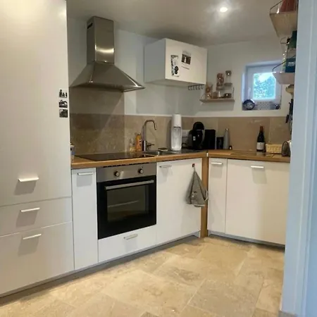 Apartment 2 Min De La *